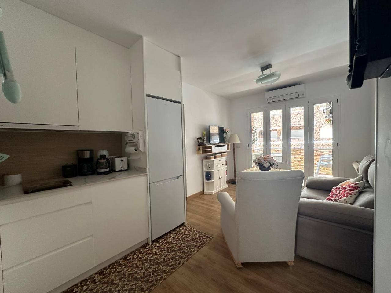 De 3 Dormitorios, Costa Marfil - Magic World Apartment